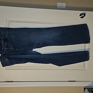 Old Navy 22 long boot cut, medium wash